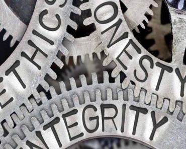 সাংবাদিকতা: কী পড়াই? আর কী করাই?